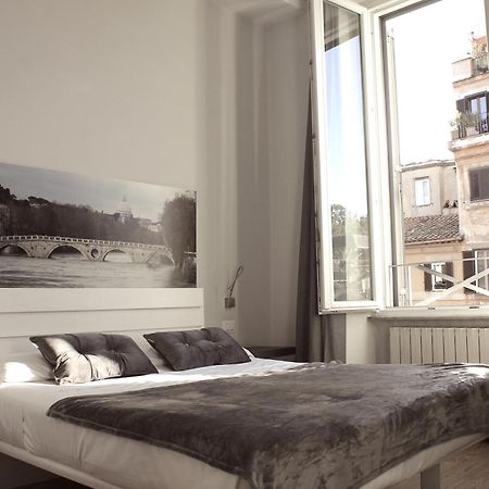 Finestra Su Trastevere - Guest House Rome Bagian luar foto